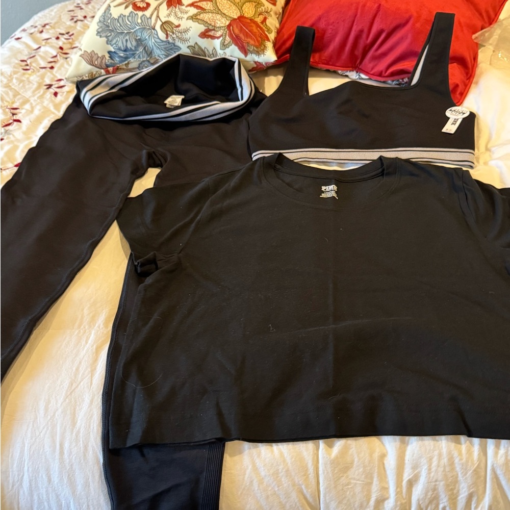 PINK Victoria's Secret Black Activewear